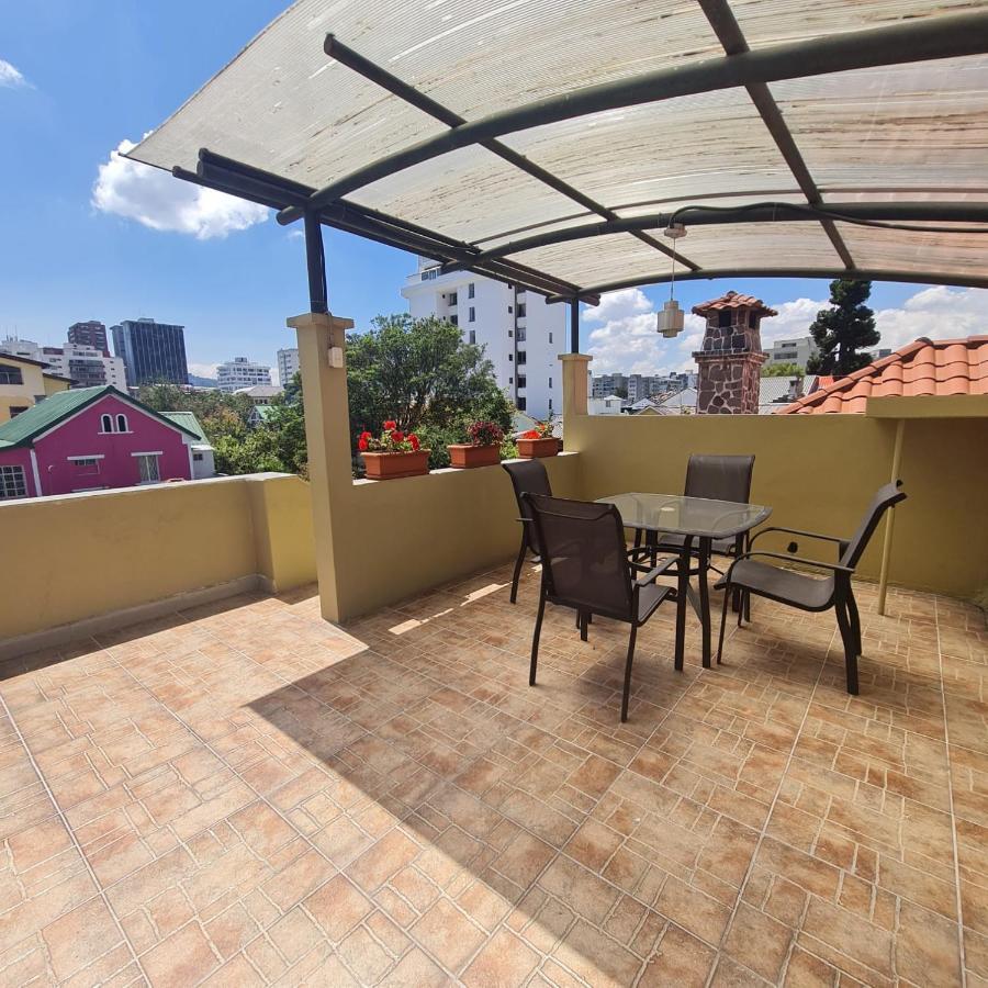 Hotel Cayman Quito Buitenkant foto